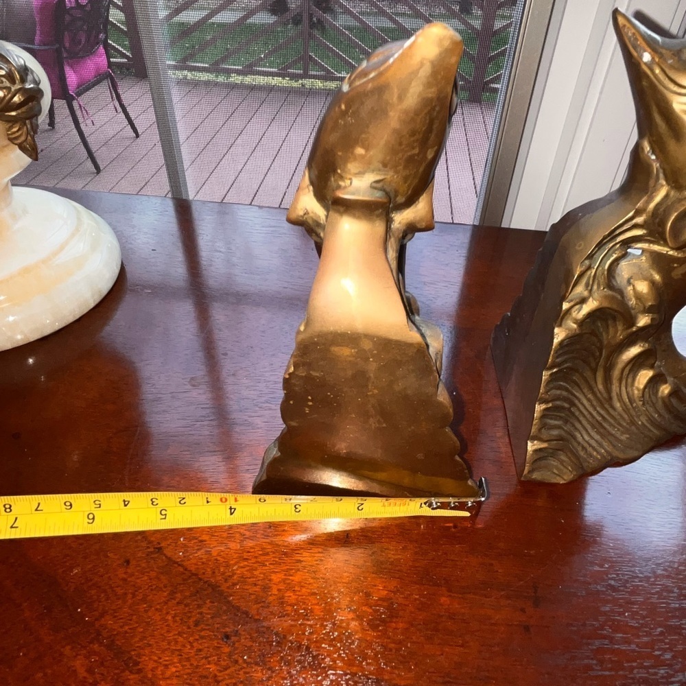 Vintage brass heavy dolphin bookends. Book ends - Picture 7 of 16